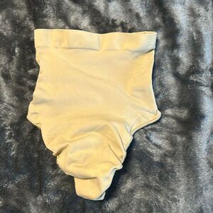 Skims Women's Tan Seamless Sculpt Mid Waist Thong Shapewear Size xs